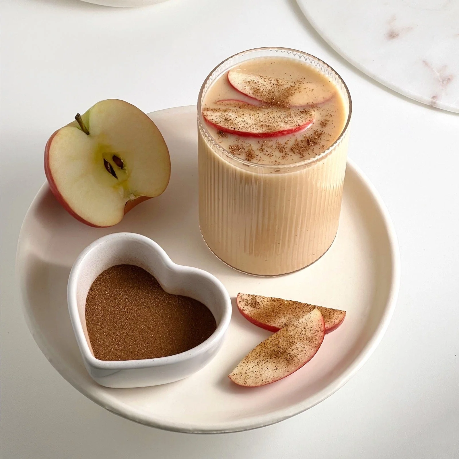 Apple & Cinnamon Shake 250ml - Image 3