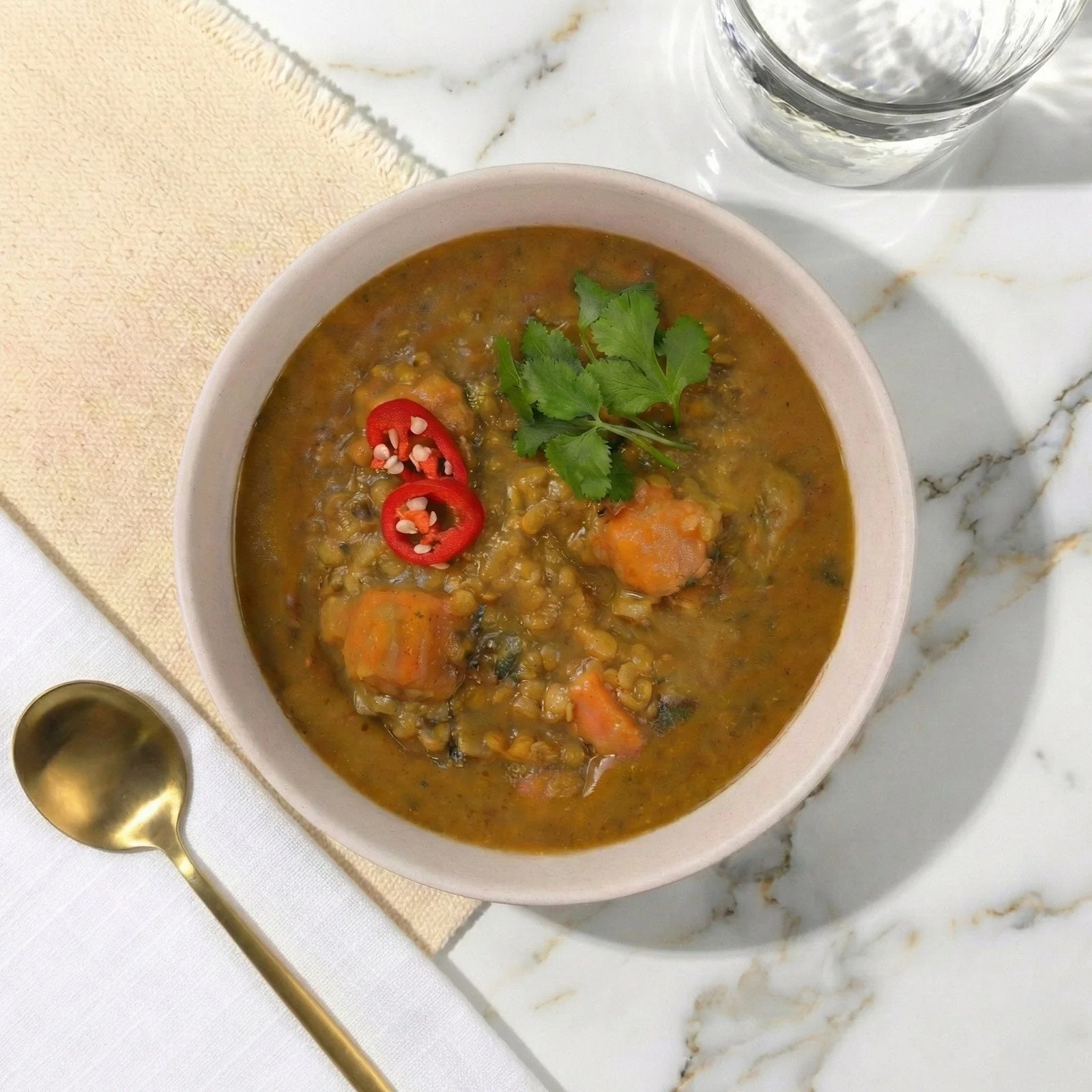 Nourish: Chunky Sweet Potato with Red Lentils & Spinach - Image 3
